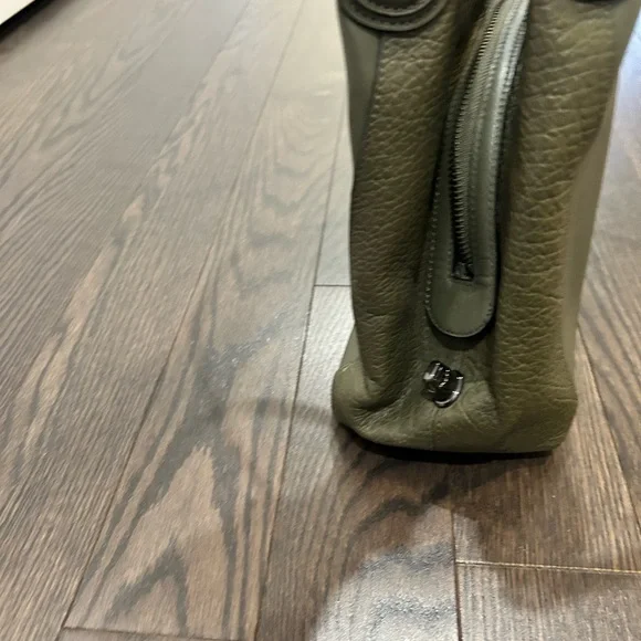 Coach Edie 31 Army Green Leather Bag - Picture 4 of 11